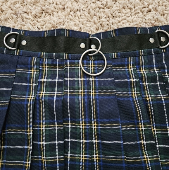 NEW Dolls Kill Current Mood Pleated Plaid Mini Skirt- small - Picture 2 of 8